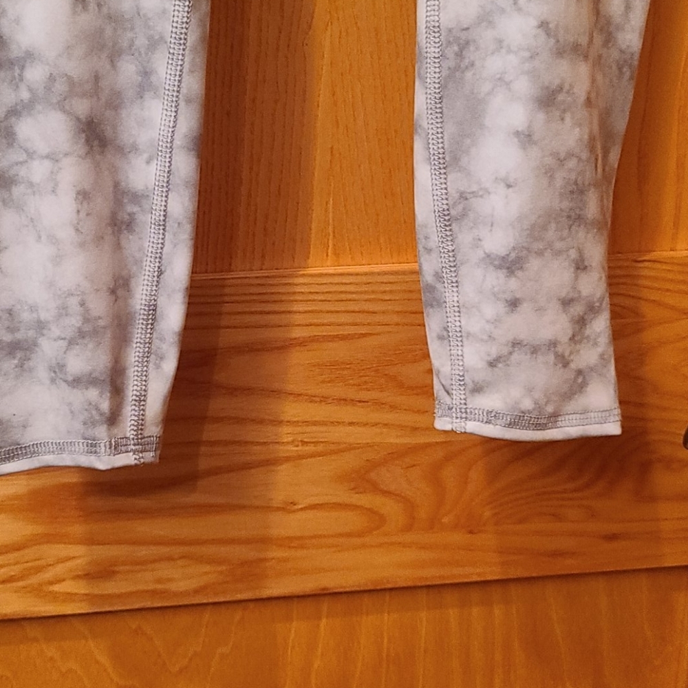 EVCR LEGGING NWT - Picture 3 of 8